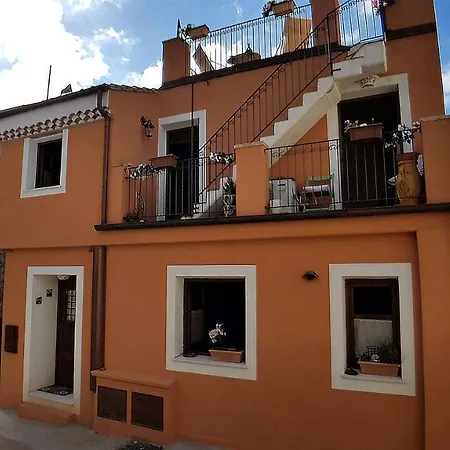 בית נופש Casa La Posadina באוני